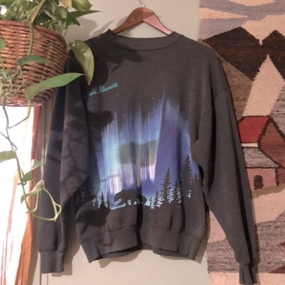 Vintage Minnesota Nature Crewneck Shirt